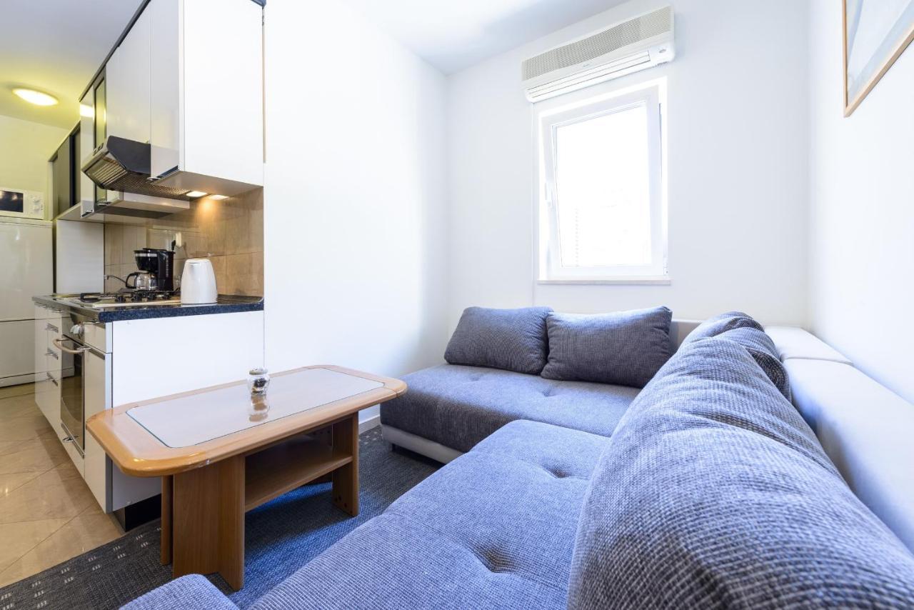 Apartment Tija Two Bedroom Apartment With Balcony And Partial Sea View Dubrovnik Kültér fotó